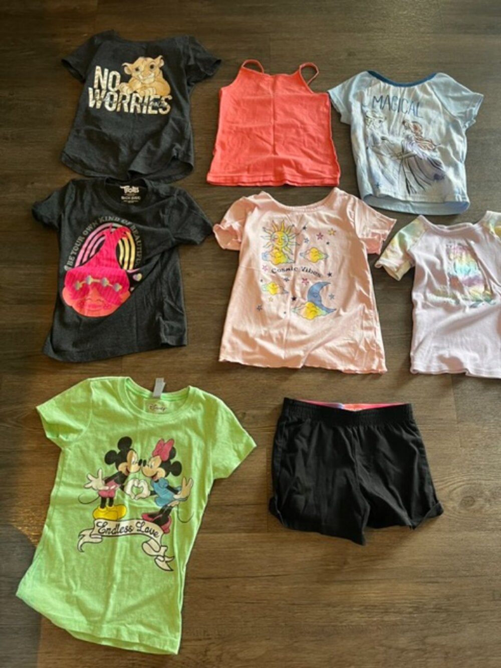 LOT OF GIRLS TEE SHIRTS SHORT SLEEVE  SIZE 6